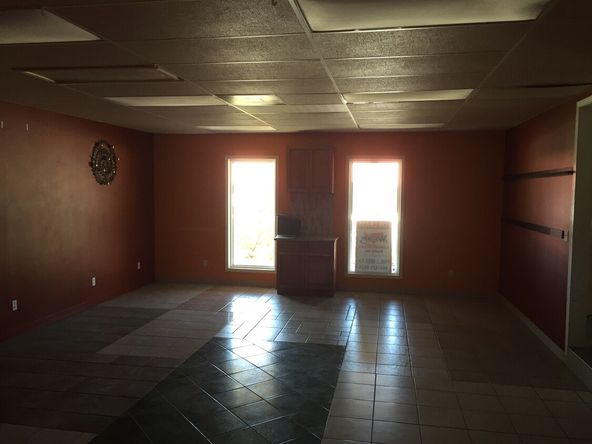 Storefront Retail Space For Lease: 334 Parkridge Ave, Orange Park, FL 32065